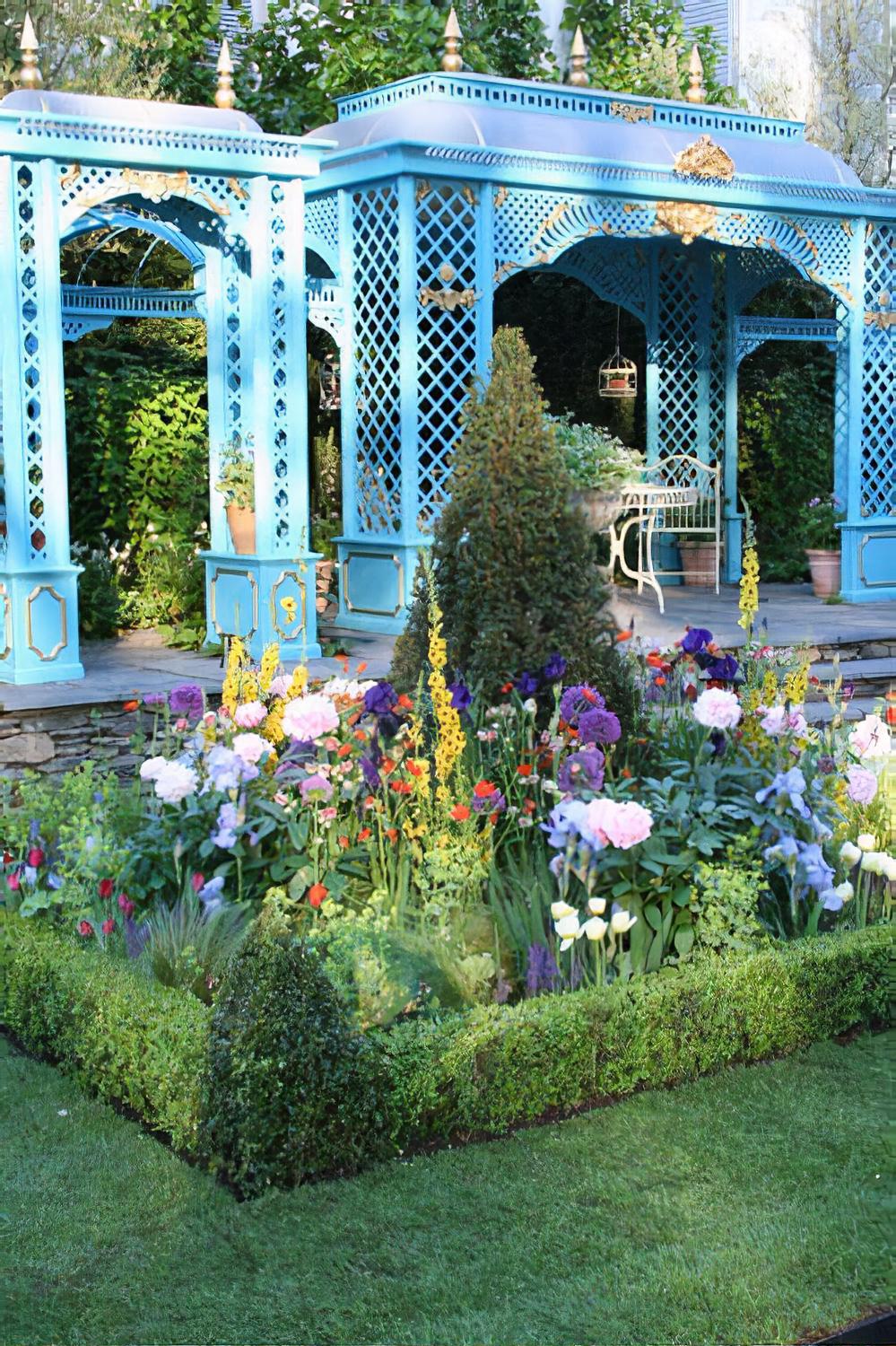 The Victorian Aviary Garden Chelsea Flower Show 2010