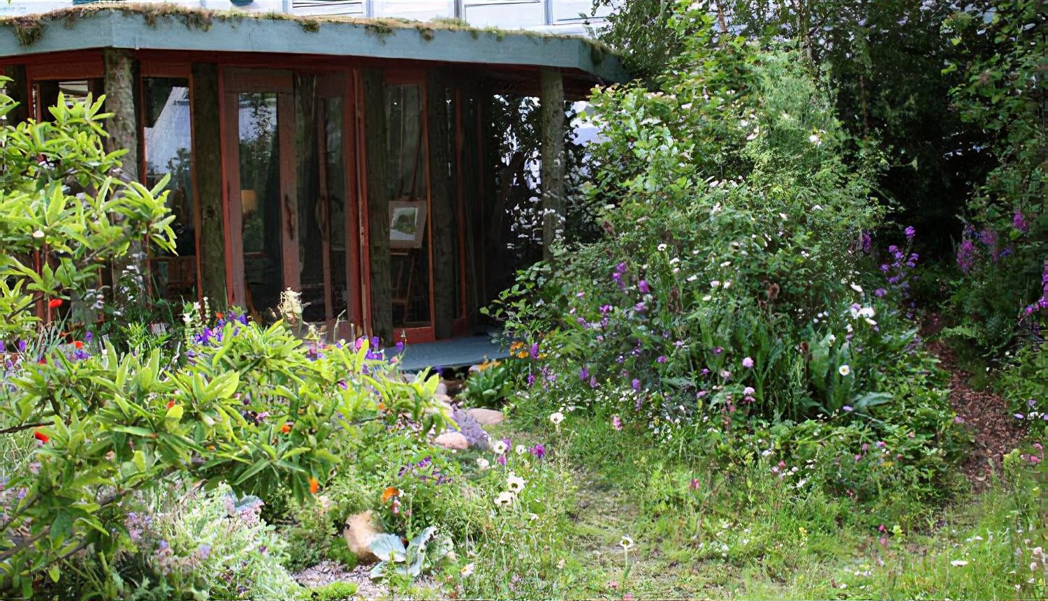 The SKYshades Wild Office by garden designer Marney Hall Chelsea Flower Show 2011