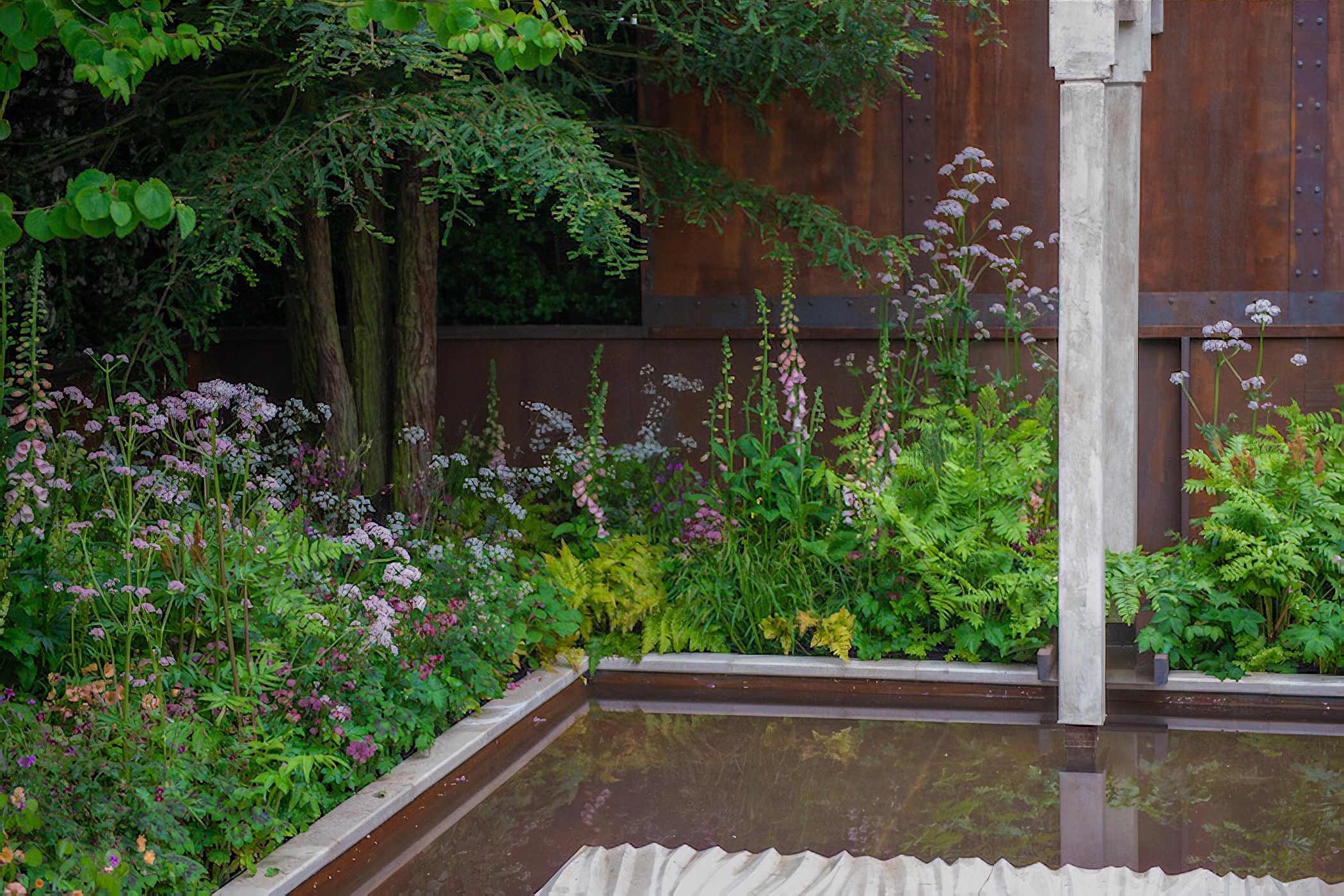 The Wedgwood Garden by garden designer Jo Thompson Chelsea Flower Show 2019