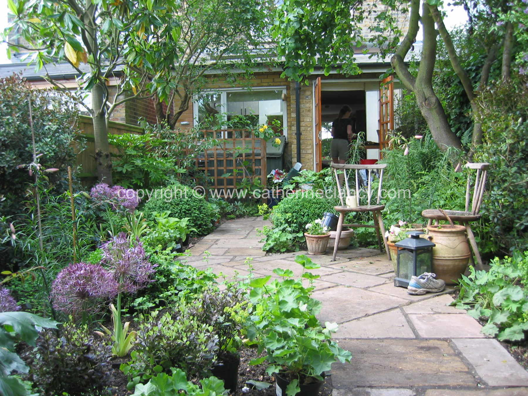 Chiswick Secret Garden By Blackheath based garden designer Catherine Clancy MSGD