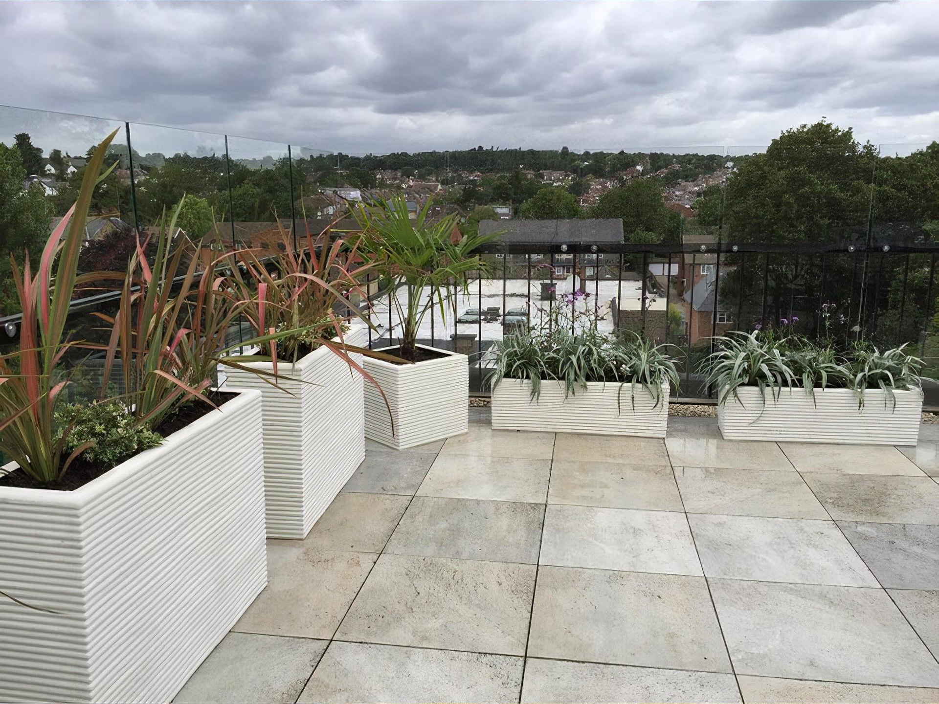 East Barnet Roof Terrace Garden Designed by Gillie Leaf Garden Design