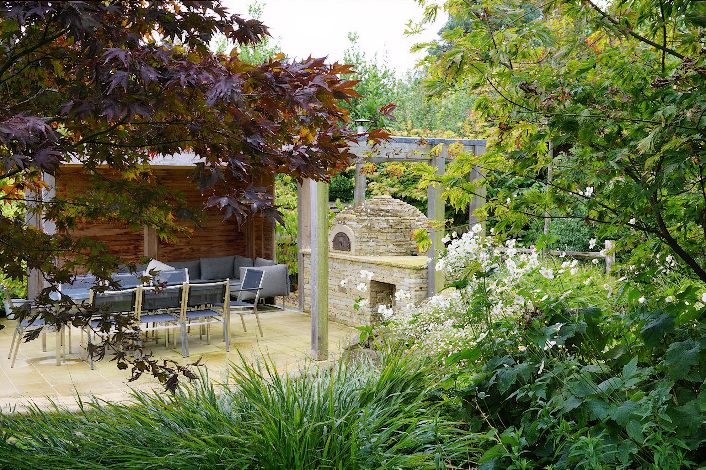 Large Country Garden Design in Surrey by garden designer Helen Elks-Smith MSG