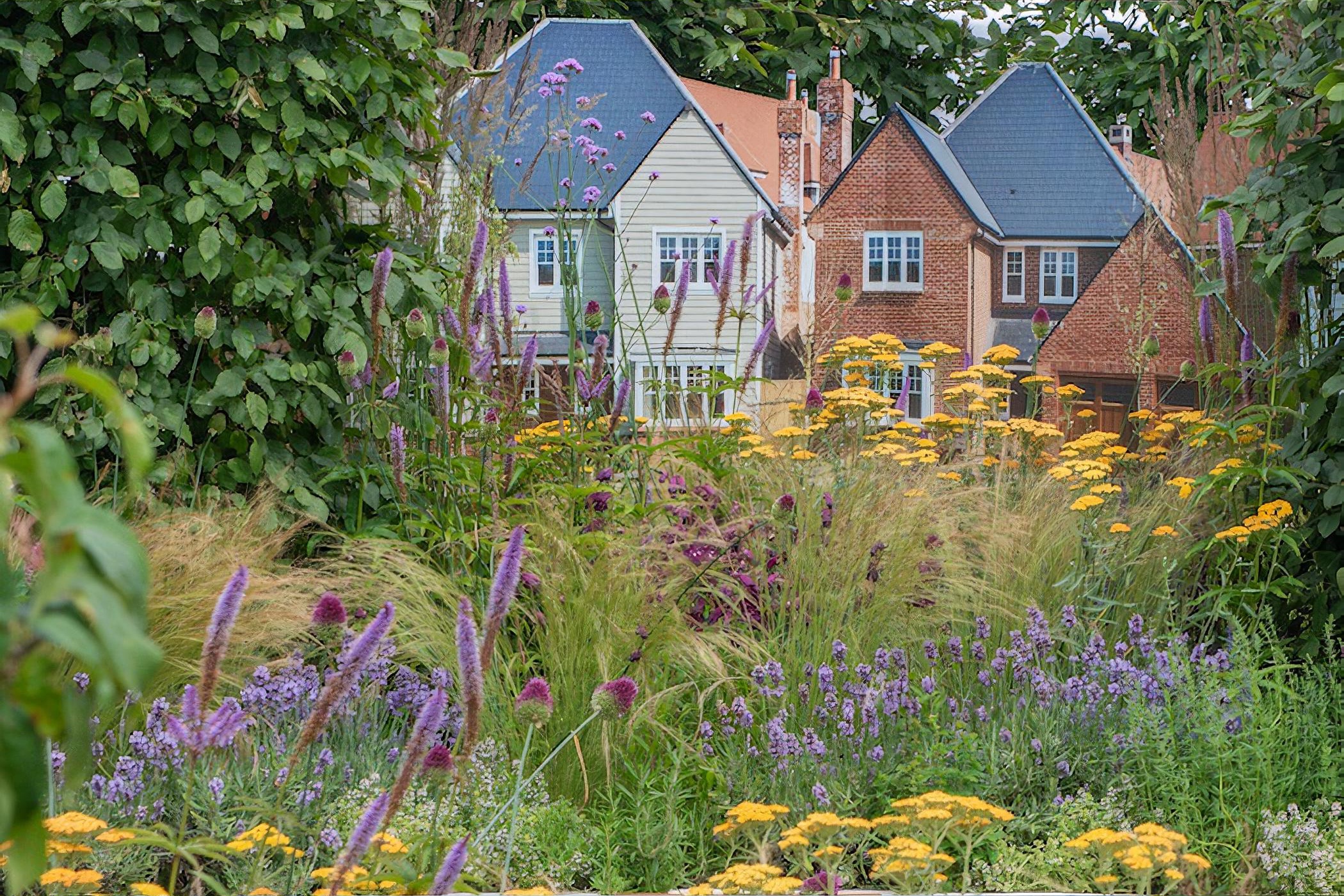 Crest Nicholson Livewell Garden RHS Hampton Court Flower Show 2019