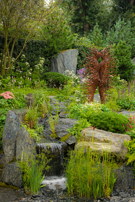 Chelsea Flower Show 2021: Show gardens: Show gardens: 60°EAST a Garden between Continents Designed by Ekaterina Zasukhina with Carly Kershaw